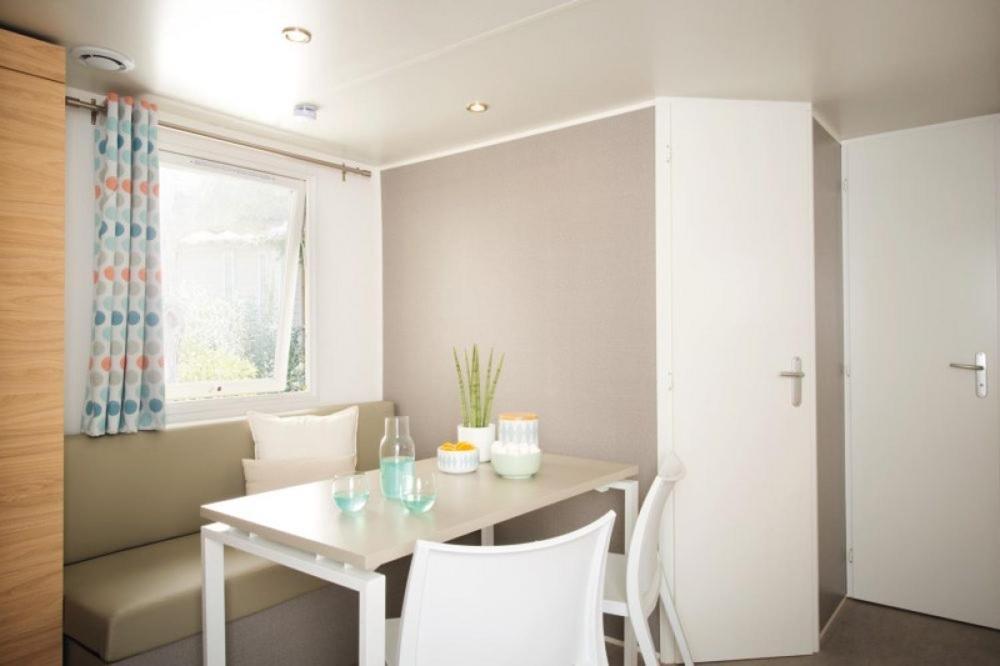 Camping Paris Beau Village Villiers-sur-Orge Экстерьер фото